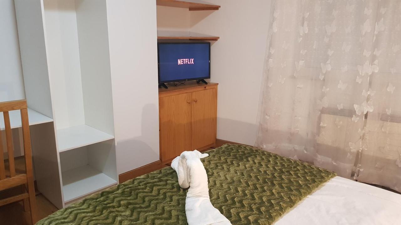 Apartamentos Shalom Ribadeo Exterior foto